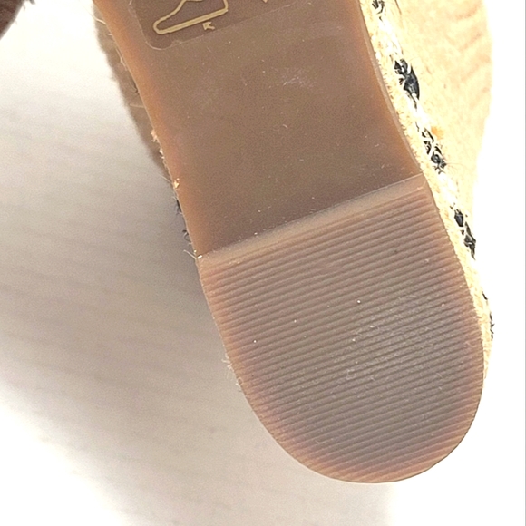 NWT SCHUTZ Black Leather Espadrille Wedges with Stripe Rope Piping - Picture 12 of 12